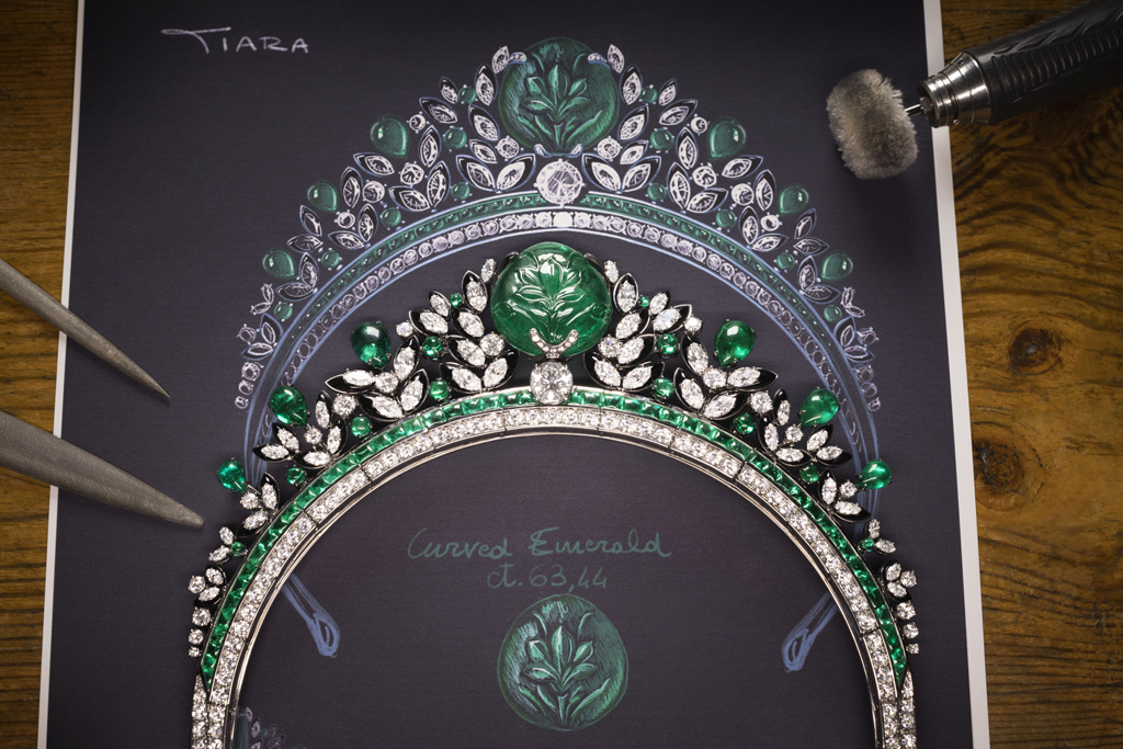 With the beauty of the emeralds, Bulgari celebrates the Platinum Jubilee